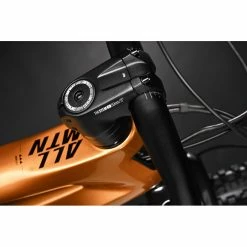 Haibike ALLMTN CF6 2022 27 Haibike ALLMTN CF6 2022 -Pas CherTous les Vélos & VTT Magasin vtt electrique haibike allmtn cf 6 8