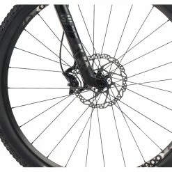 Orbea Oiz M30 2022 -Pas CherTous les Vélos & VTT Magasin vtt tout suspendu orbea oiz m30 3