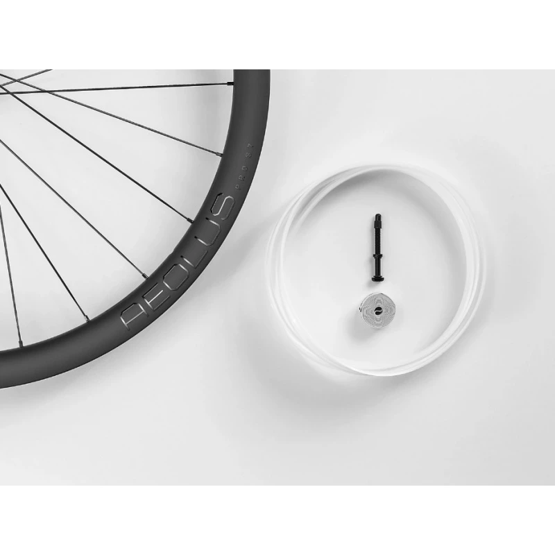 BONTRAGER ROAR AEOLUS PRO 37 TLR 5 BONTRAGER ROAR AEOLUS PRO 37 TLR – Image 3