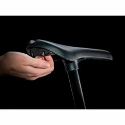 Trek Precaliber 24' 8V Suspendu Girl 2022 13 Trek Precaliber 24' 8V Suspendu Girl 2022 -Pas CherTous les Vélos & VTT Magasin velo enfant trek precaliber 24 pouces 2022 girl 8 v suspendu 1 2